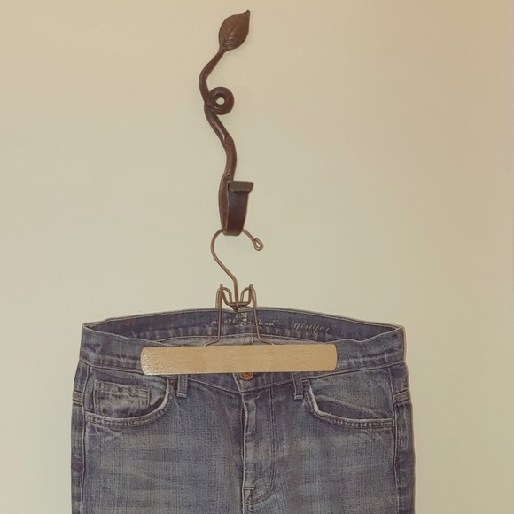 7 For all Mankind Flare Jeans Size 27 - Picture 1 of 6